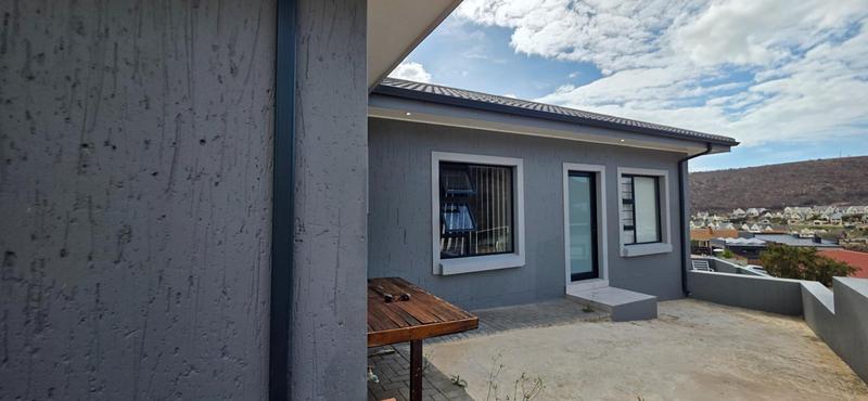 4 Bedroom Property for Sale in Island View Western Cape